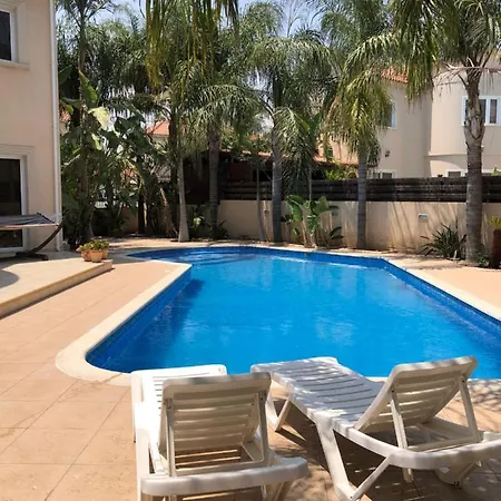 Villaholiday Voróklini