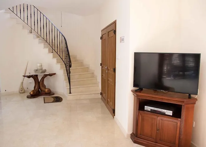 Villaholiday فيلة