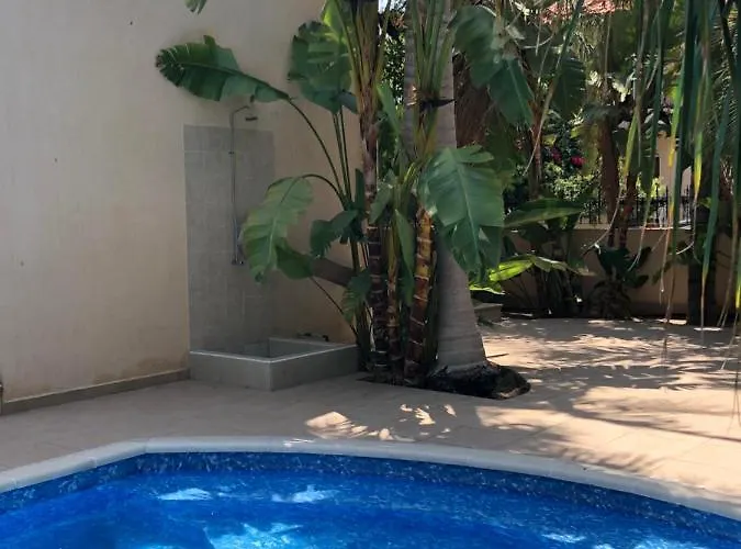 Villaholiday فيلة فوروكليني