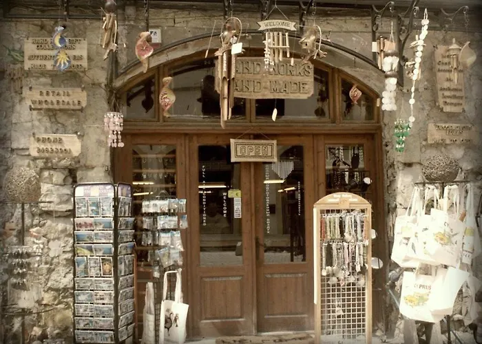 Villaholiday فيلة فوروكليني